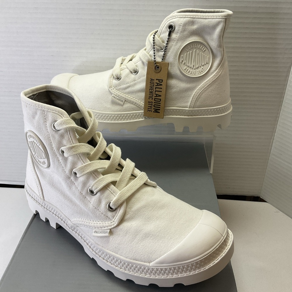 Palladium Womens 7 Pampa Hi Star White 92352-166-M New in Box
